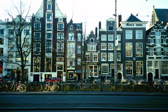 Dutch-Economy-Bounces-Back-as-Businesses-Flock-to-Amsterdam
