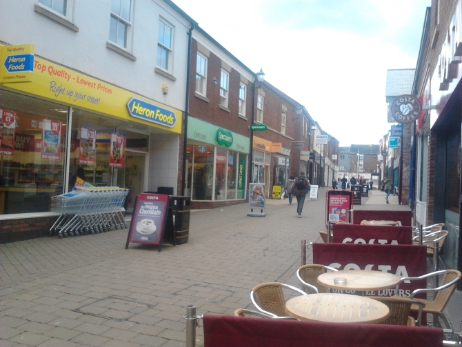 Retail-Parks-losing-out-to-Resilient-High-Streets