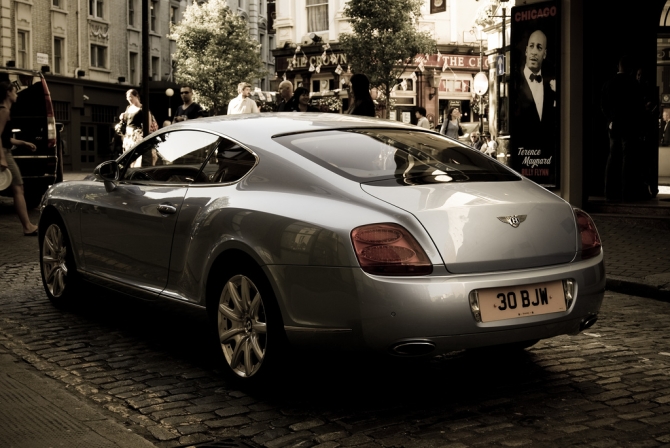 Bentley-announces-800-million-Crewe-Investment