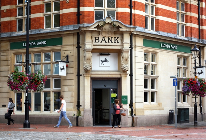 Lloyds-Bank-confirms-150-Branch-Closures
