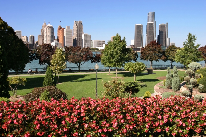 view of Detroit skyline from Windsor Ontario