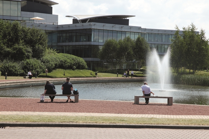 Oxford Science Park's lake with fountain