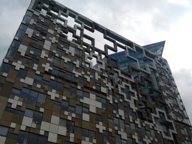 Birmingham-Landmark-The-Cube-for-Sale-say-Reports
