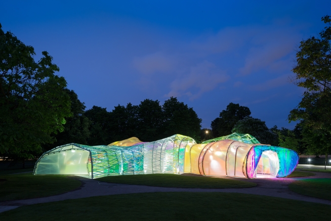 Serpentine Pavilion 2015 designed by selgascano. photograph © Iwann Baan