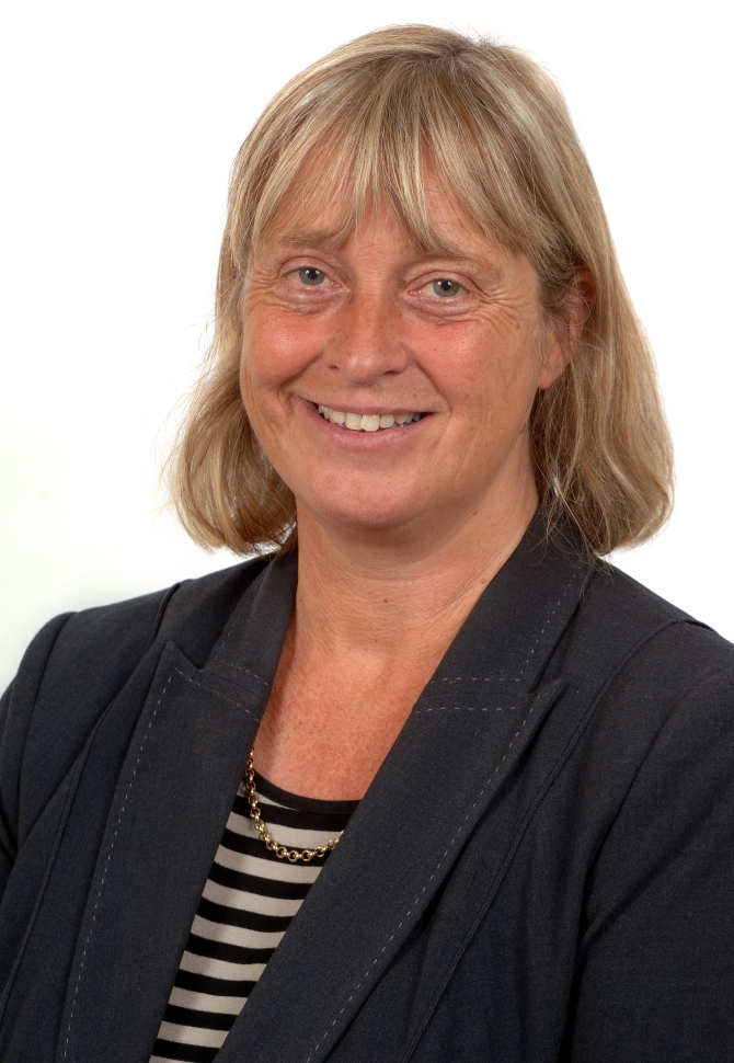 Lambert Smith Hampton’s East Midlands office agency head, Jane Taylor