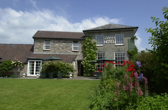 New-Chapter-looms-for-Historic-Hay-on-Wye-Hotel-following-Sale
