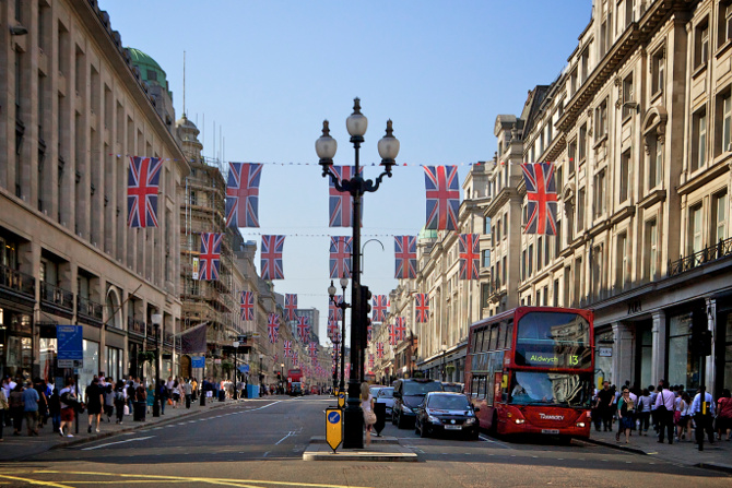 The total invested in central London was £4.18 billion.